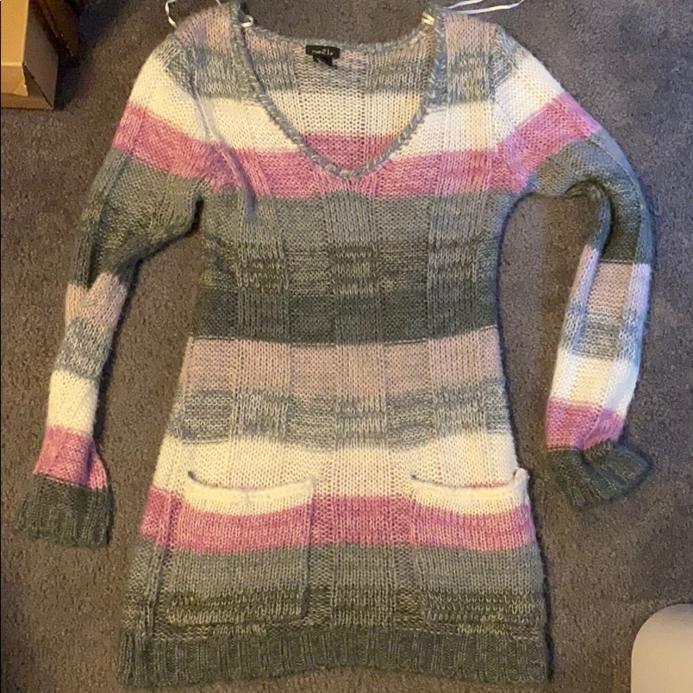 rue 21 sweater